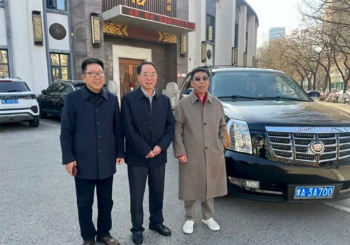 郑州马吉尔食品有限公司与胡辣汤专业委员会一行，共同探访王忠圈胡辣汤，一路深刻探寻这碗百年传承的汤味！